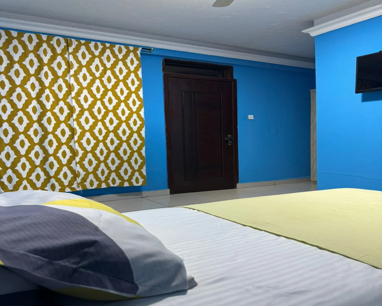 247 Hotel Apartment-room (single bed with Fan) - 5
