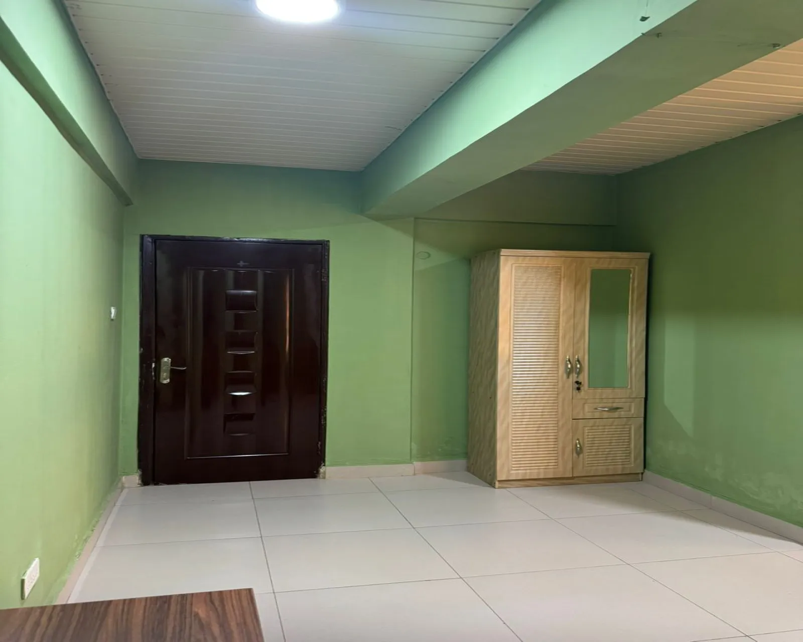 247 Hotel Apartment- (Queen bed with A/C) - 7
