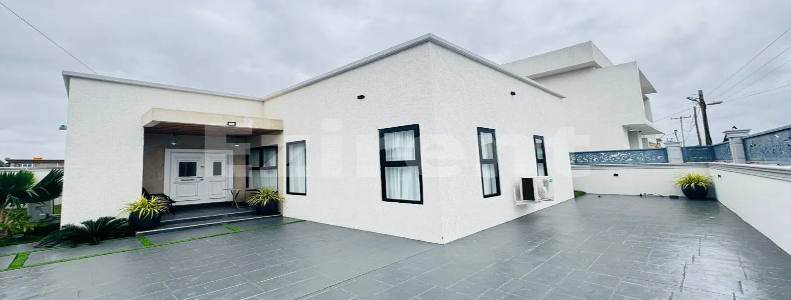 Fully furnished 3 bedroom apartment at Spintex - 2